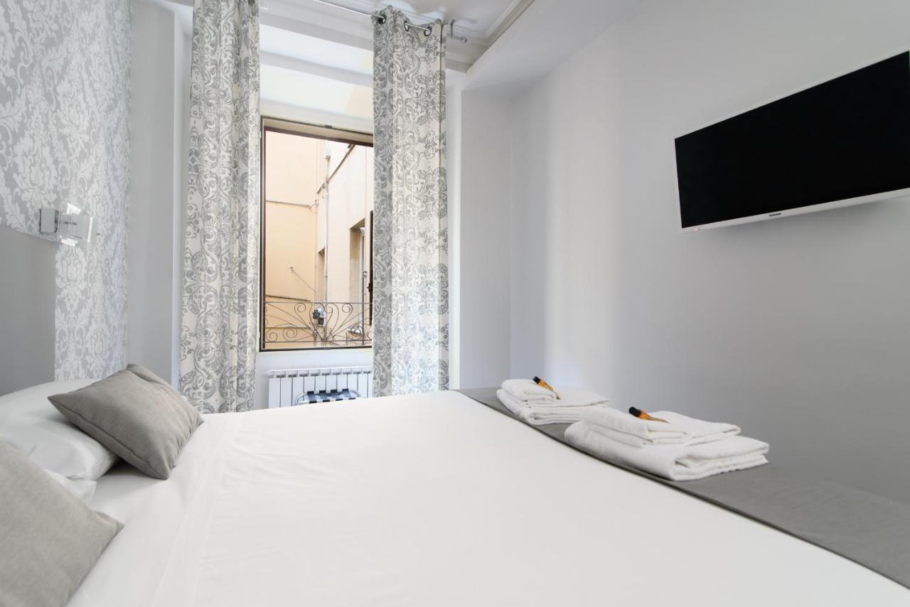 White Caesar Guesthouse Рим Екстериор снимка
